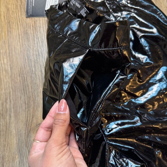 PrettyLittleThing Shiny Black Vinyl Faux Leather Faux Latex Sexy Pants NWT - Picture 10 of 12